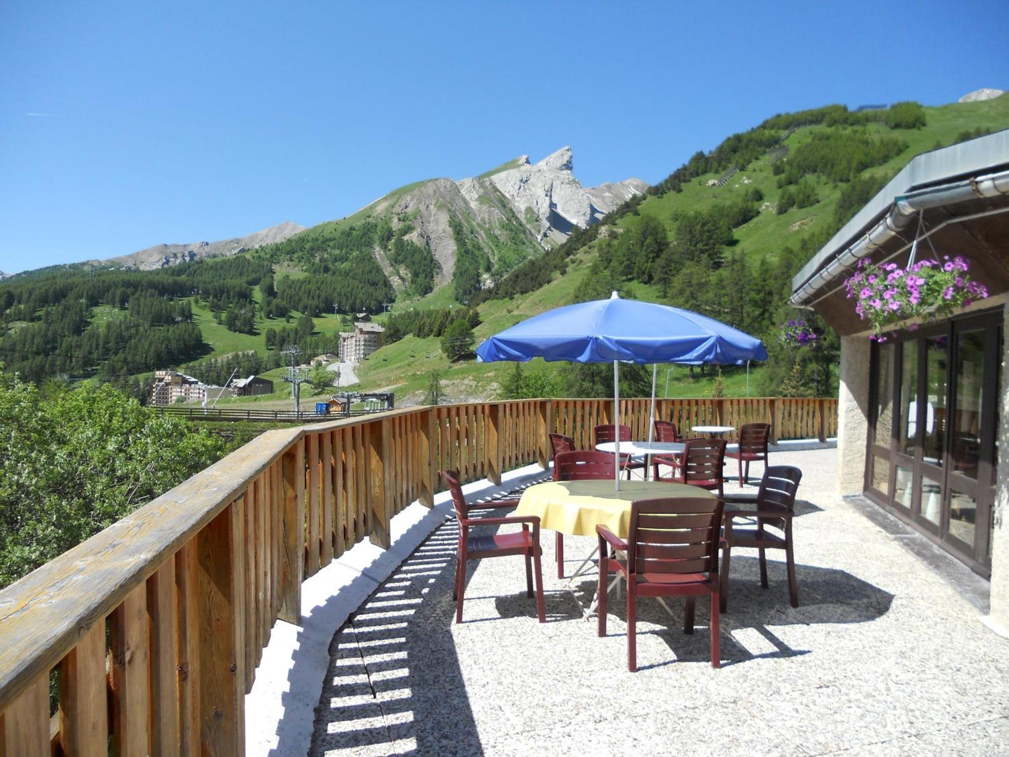 Le Sestriere Hotel Allos Exterior photo