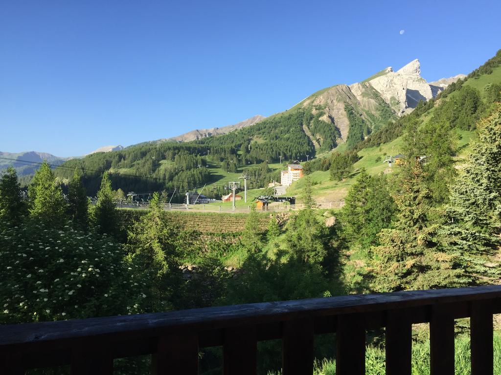 Le Sestriere Hotel Allos Exterior photo